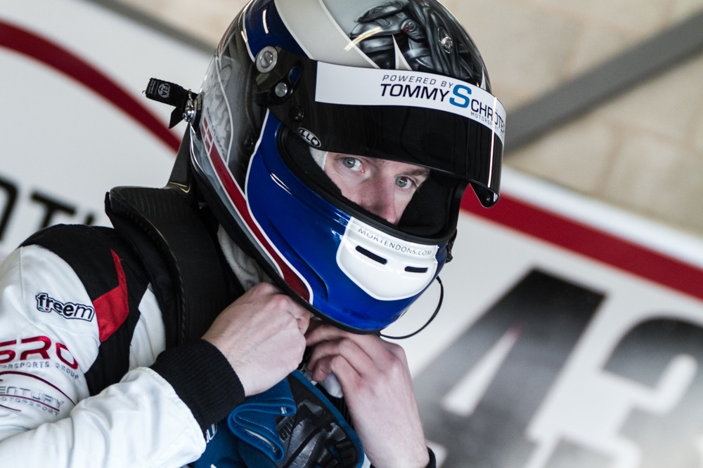 Morten Dons debuterer i Avon Tyres British GT på Oulton Park i weekenden
(Foto: Gripping Media)